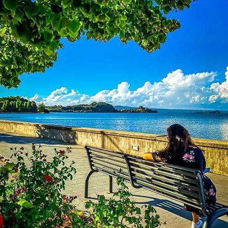 Mansarda Sul Lago A Marta Exterior foto