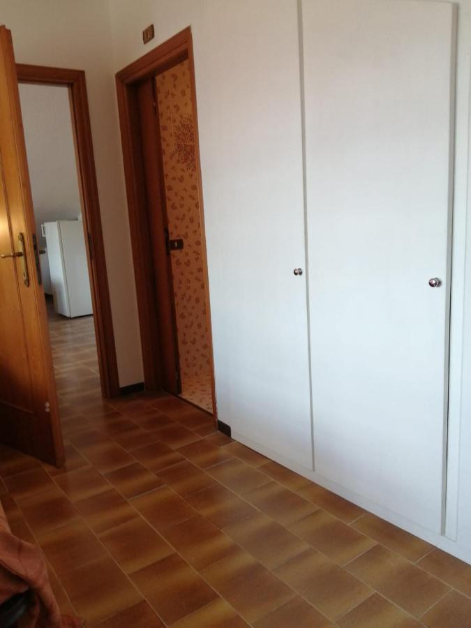 Mansarda Sul Lago A Marta Exterior foto