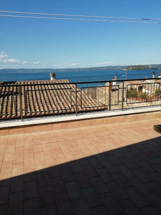 Mansarda Sul Lago A Marta Exterior foto